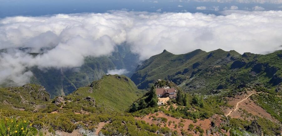 Madeira: Private Guided Achadas Teixeira - Pico Ruivo PR1.1 - Who this private Pico Ruivo hike is best for, and who should skip it
