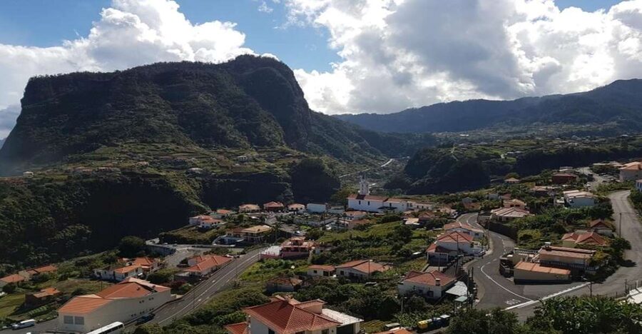 Madeira: Private Half-Day North East Island Tour - Santana Thatched Houses: Triangle Homes You Can Still Feel