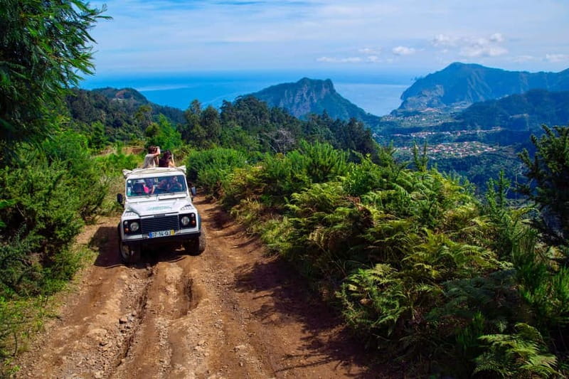 Madeira: Santana Jeep Safari and Balções Levada Walk - From 1,818 meters to the Balcões viewpoint, the pace is the point
