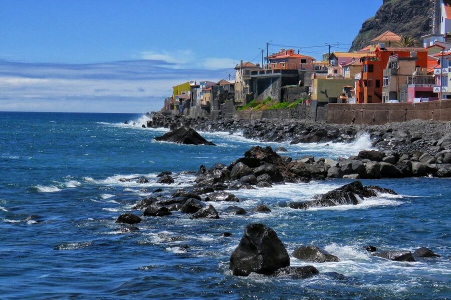 Madeira : Southwest coast, Run & Anjo´s Waterfall 4x4 Tour - Rum and Gin Distillery Stop: A Taste of Madeira’s Fruit Story