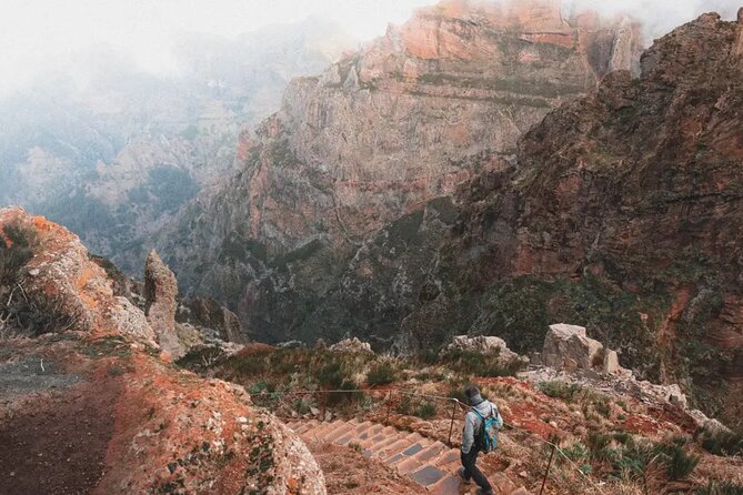 Madeira: Sunrise at Pico do Arieiro & Hike Larano trail - Stop 1, Pico do Arieiro: sunrise first, then the optional Stairs of Heaven climb