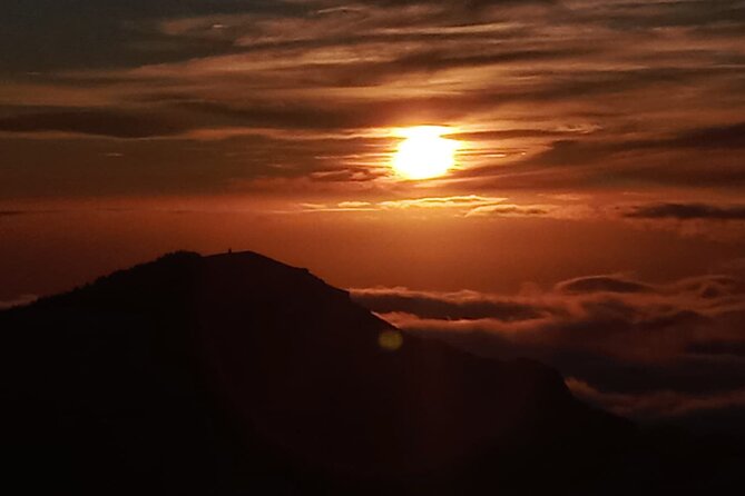 Madeira Sunset in Pico do Arieiro and Optional Stairway to Heaven - What to bring and how to plan your food for an evening with closed restaurants