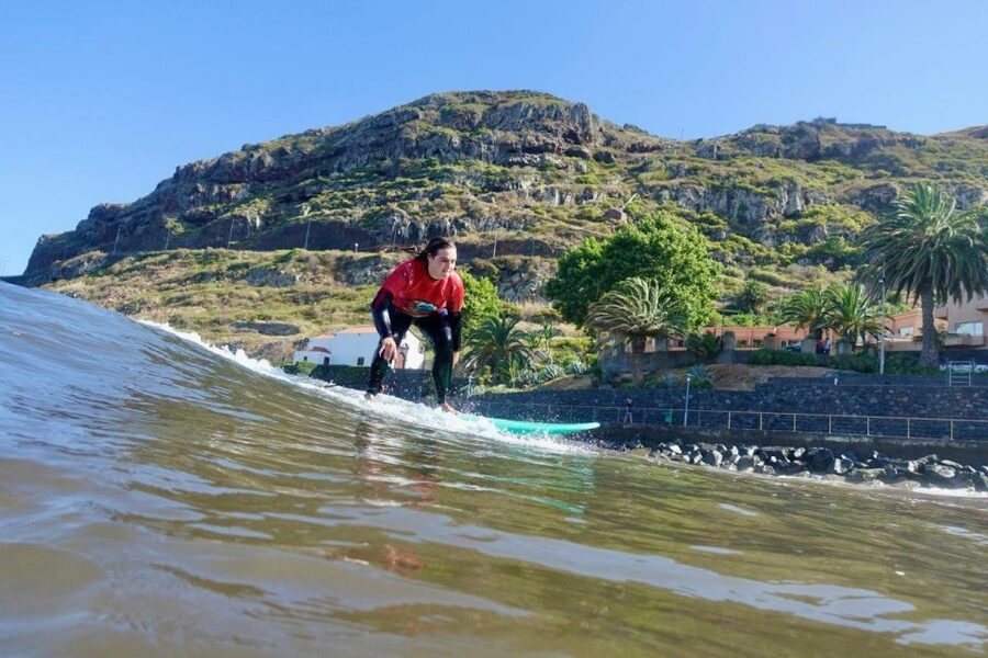Madeira: Surf Lessons for All Levels - The Coaching Style: From First Stand-Up to Cleaner Technique