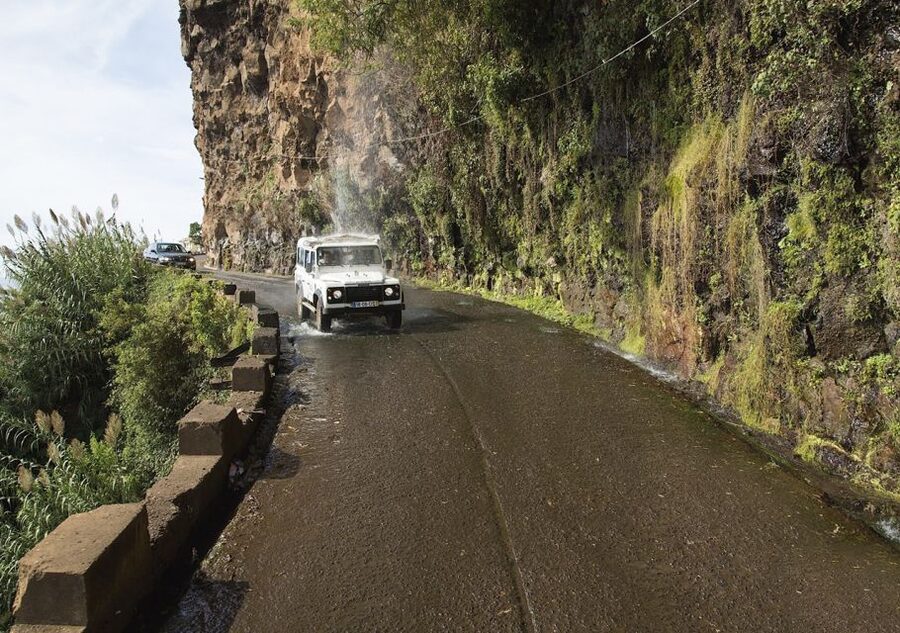 Madeira: The Best of South Jeep Tour - Paul da Serra Off-Road Adventure: Mountain Feel in Small Doses