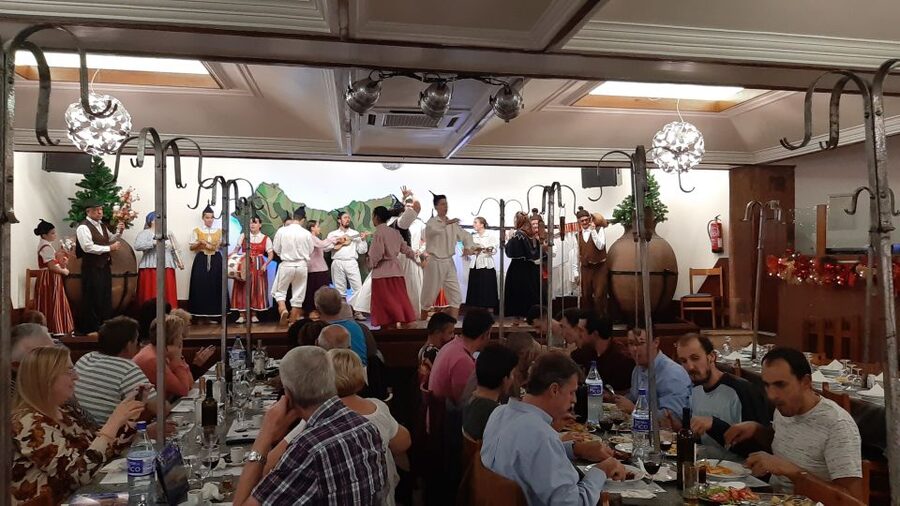 Madeira: Traditional Madeiran Dinner & Show - How The Pickup Turns This Into an Easy Evening