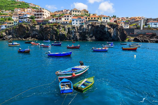 Madeira Valley of the Nuns Tour - Stop 3: Câmara de Lobos for Poncha and the Churchill connection