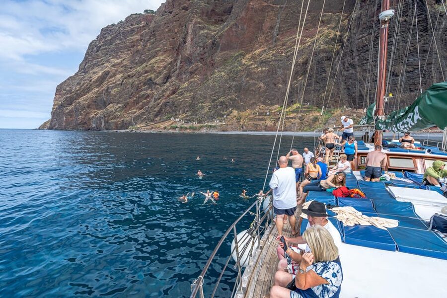 Madeira : Whales and Dolphins wooden boat excursion - Key things that make this excursion work
