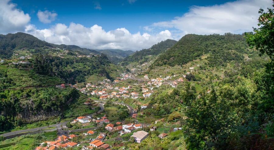 Maroços Madeira Island Levada Walk - Getting From Funchal to Machico Area With Minimal Fuss