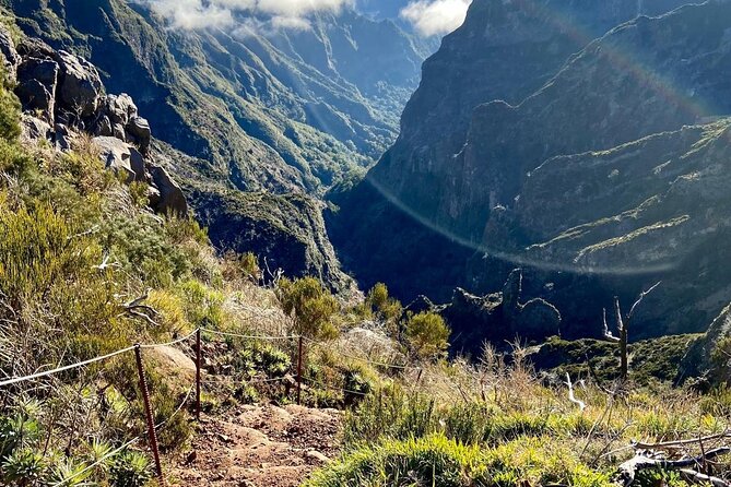 Morning Transfer To Pico Do Arieiro, Hike To Pico Ruivo & Return From Teixeira - Pickup logistics at the end, plus what to do if you feel behind