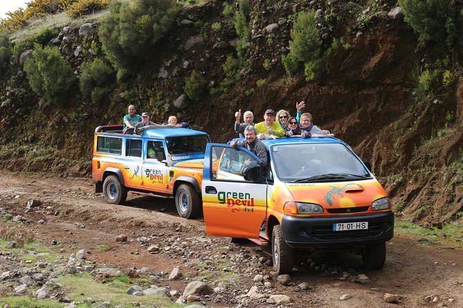 NorthWest Landscapes, UNESCO & volcanic pools 4x4 experience - Porto Moniz natural swimming pools: your best chance to actually swim