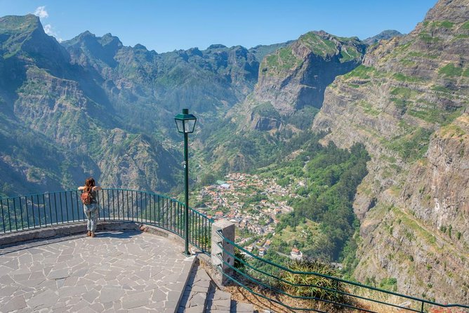 Nuns Valley Tour - Guides, English, and Why Names Matter on Madeira Days