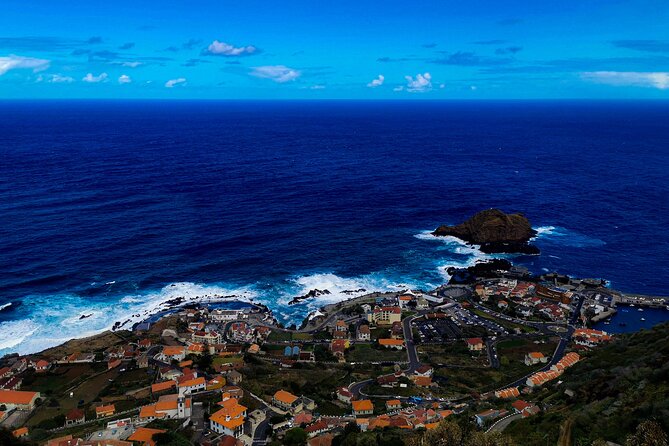 Oldtimer Sightseeing Tour in the West and Northwest - Oldtimer on Madeira’s west and northwest: what makes this route special