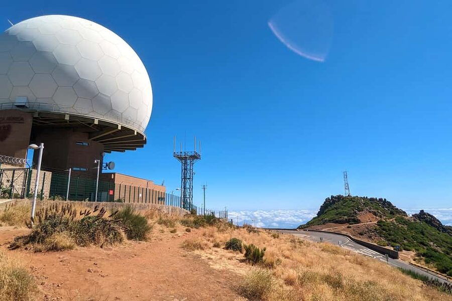 Pico do Arieiro in 4h: Immersive Private Experience (Cabrio) - The Optional Levada dos Balcões Hike, Laurissilva Forest, and Chaffinch Chances