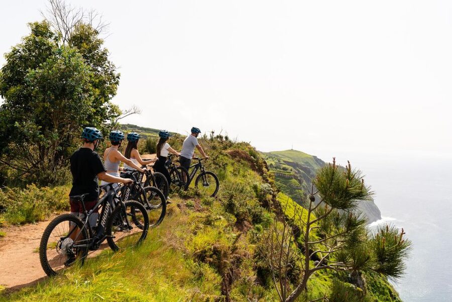 Ponta do Pargo: Madeira E-Bike Rental - The 7-hour rhythm, from sea views to forested riding