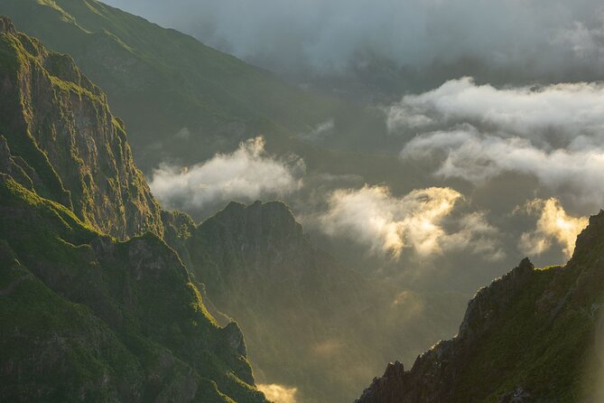 PR1 Sunrise Pico do Arieiro Self-Guided Hiking Transfer - Price, Timing, and Small-Group Comfort: Does $39.92 Really Work?