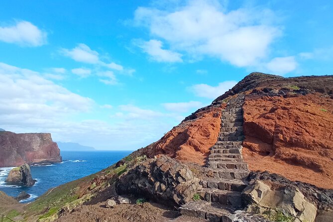 PR8 Sao Lourenço Hike Transfer - How the guide turns views into understanding
