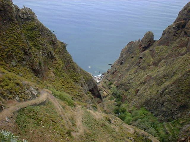 Prazeres: Full-Day Nature Walk - What to wear and bring for a comfortable 12 km easy hike