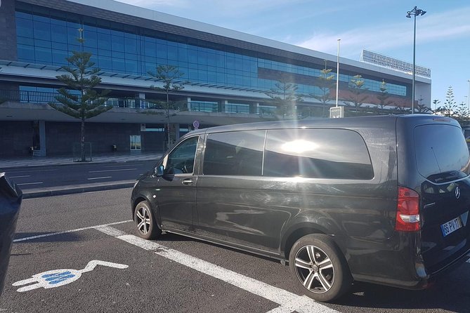 Private airport transfer to Funchal 8 people more return - Dropping off at your Funchal hotel