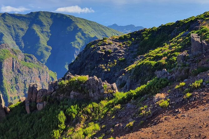 Private Full Day Off-Road Tour in Madeira - Starting in Funchal via Câmara de Lobos and Ribeira Brava