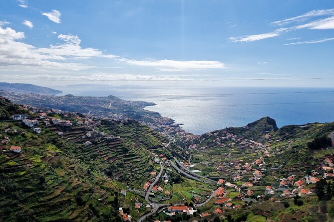 Private Half day tour (8 seat Mercedes Vito) - Entering Madeira’s viewpoints fast from Funchal