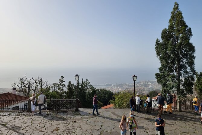 Private Half day tour (8 seat Mercedes Vito) - Stop 1: Associação dos Carreiros do Monte, church area, and the toboggan run