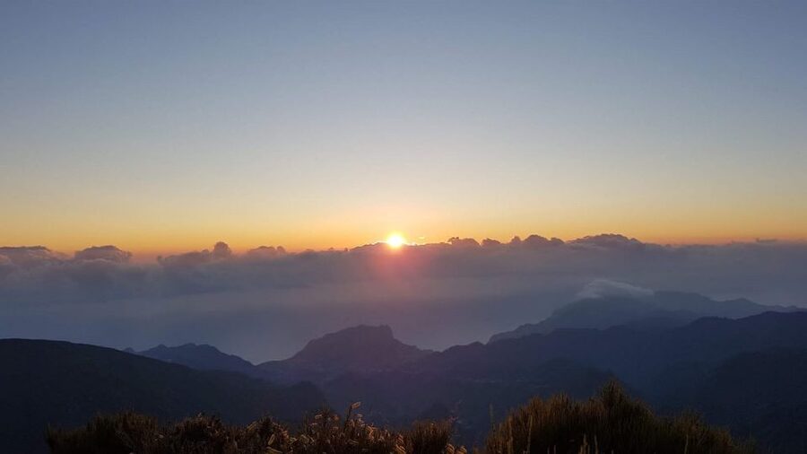 Private Jeep Tour Santana to East-Side - Starting in Funchal and heading for Pico do Arieiro (clouds first, cameras second)