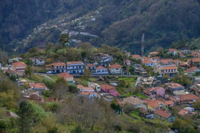 Private: Maderia Island Tour & Famous Monte Toboggan Ride - Pico dos Barcelos and Eira do Serrado: Views You Can Grasp Fast