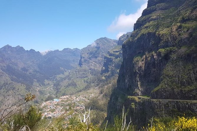Private Tour Nun's Valley Halfday - Entering Nun’s Valley: The Eira do Serrado Viewpoint Moment