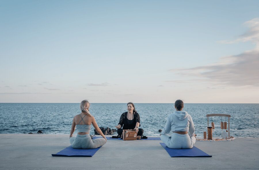 Private Yoga & Sound Bath by the Ocean - Your One Hour Flow: Pranayama, Asanas, Wave Relaxation, Sound Bath