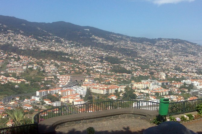 Scenic Route - Nuns Valley Tour - Stop 1 at Pico Dos Barcelos: Your 15-Minute Look at Funchal From Above