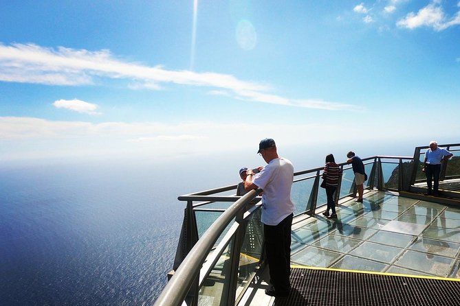 Skywalk, Amazing Views & Wine Tasting in Open Roof 4x4 Adventure - Stop 1, Miradouro da Boca dos Namorados: first big views without paying