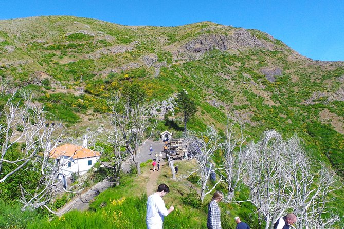 Skywalk, Amazing Views & Wine Tasting in Open Roof 4x4 Adventure - Stop 3, Boca da Corrida viewpoint: short, steep, and worth the effort