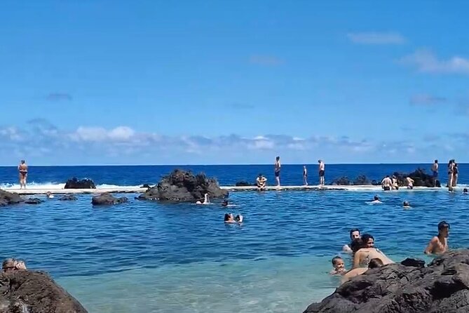 Small Group West Tour Waterfalls & Fanal Forest Tour - Your day starts with Câmara de Lobos, a harbor town with an artist link