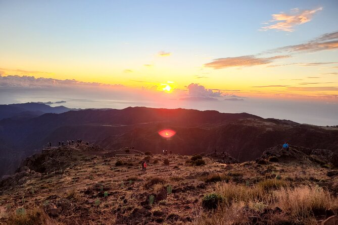 Sunrise in Areeiro Peak - The small-group advantage with guide Hugo Renato Escórcio Melim