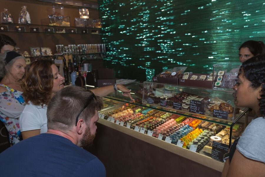Taste Funchal: food, wine and cultural tour - Madeira wine tastings and the drinks you should not miss