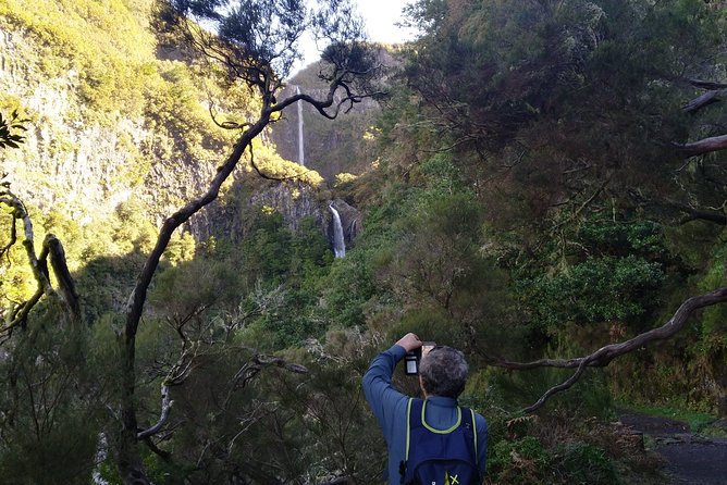 The Fantastic Cascades - Pace and physical demands: Moderate fitness, not a flat-day stroll