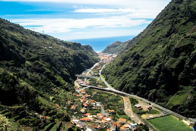 The ultimate tour (2 days) - Day 2: Câmara de Lobos, Cabo Girão, Encumeada, Porto Moniz, and São Vicente