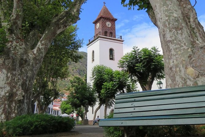 traditional Farmers Market Open 4X4 Half Day Tour - Your first big stop: Miradouro do Cristo Rei do Garajau