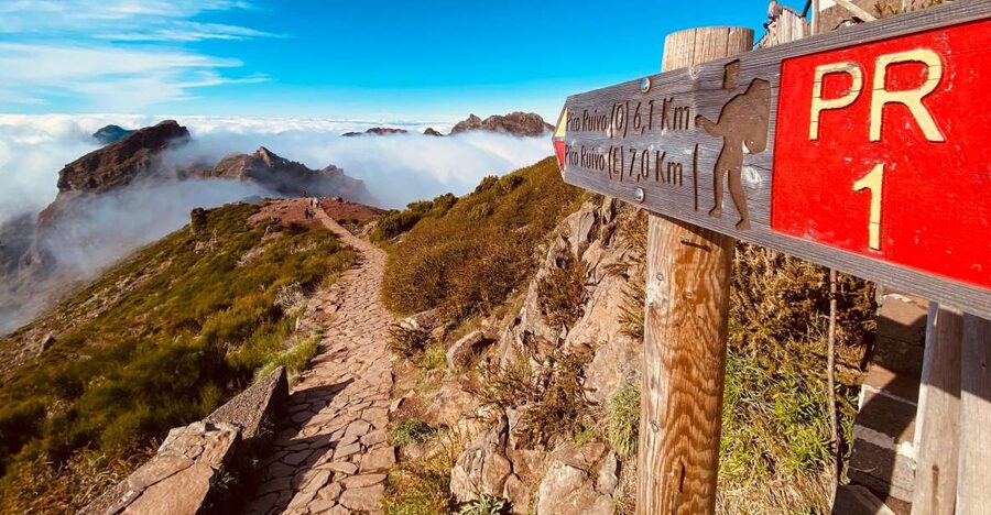 Transfer from Pico do Areeiro to Achada do Teixeira - The Quick Walk Portion: A Short Transition, Not an Extra Hike