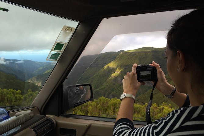 West Madeira 4x4 Tour with Local Guide - Stop 5: Cabo Girão, the highest sea cliff views, and that glass-floored platform