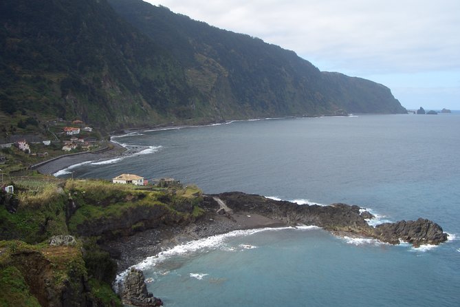 West of Madeira Tour - Camara de Lobos: Fishing Boats, Narrow Streets, and Snacks