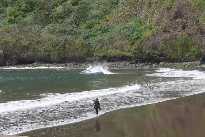 West Tour - 4x4 (Small Group) - Praia da Ribeira Brava: your first taste of a real village