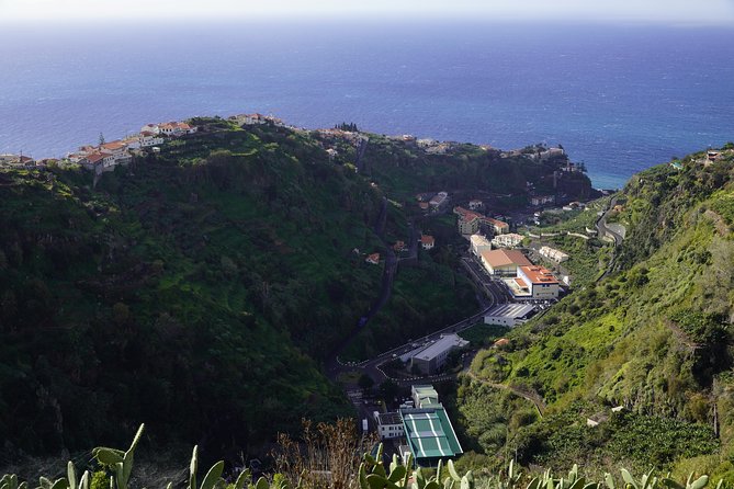 West Tour - 4x4 (Small Group) - Ribeira da Janela: the sea window idea in real life