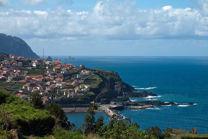 West Tour-Fanal Forest & Porto Moniz Natural Pools Small Groups - Stop 3: Cabo Girão Glass-Bottom Viewpoint and the Skywalk Fee